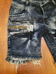 Ripped Denim shorts
