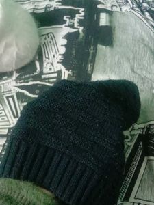 Black Knit Beanie