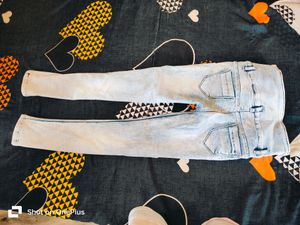 Stretchable Women Hight Waisted Jeans