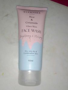 Glamveda Facewash For Glassy Skin