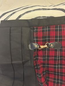 Two-Tone Pleated Mini Skirt