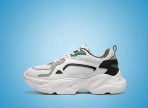 Stylish White chunky Sneakers