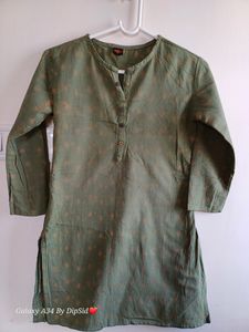 Women Short Printed Kurti💚 S - Size