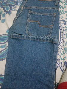 Reebok Tshirt With Jeans Combo