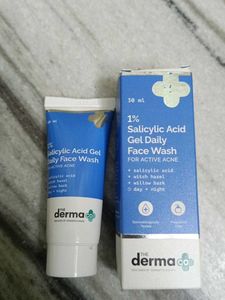 Derma Co 1% Salicylic Face Wash