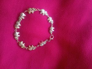 Beautiful Elephant Charm Bracelet