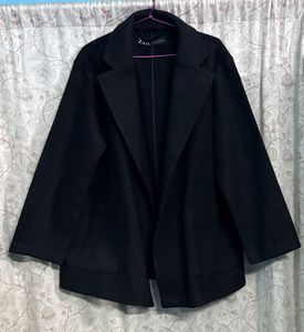 Zara Women’s Black Blazer