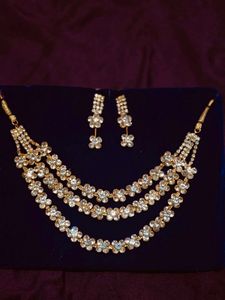 Stone Necklace Set