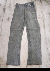 sc1224 Sabrin Jeans size 28
