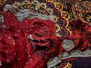 Saree With Blouse