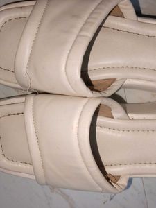 Cream Platform Slides