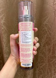 Bath &amp; Body Works Strawberry Pound Cake Mist