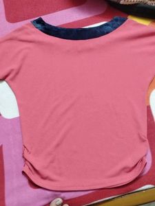 Fashionable Pink Graphic Top