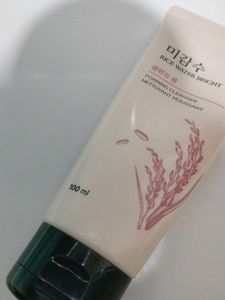Rice Water Bright Foaming Cleanser