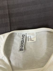 White H&M Basic Tee