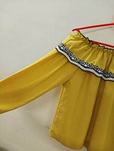 Yellow Top