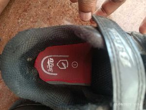 Unisex  Black School Shoes