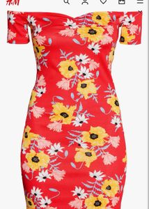 H&amp;M Floral Off-Shoulder Dress