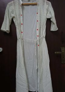 Elegant Green &amp; White Kurta Set