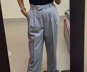 H&amp;M Ankle-Length Trousers