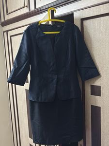 Elegant Black Dress Suit