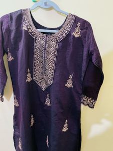Branded Kajri Elegant Embroidered Kurti newwdt tag