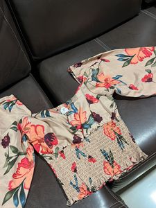 Pretty Floral Party  Top