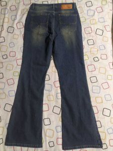 Roadster Women&#39;s Bootcut Jeans with Front Slits