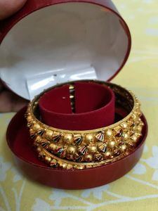 Quality 4 Bangles set, 2.6&#39; Size