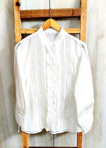 Vintage-Inspired Ruffled Blouse size-40-L