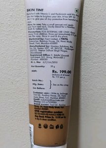 ZUDIO GLOW UP VITAMIN C HYALURONIC ACID SKIN TINT