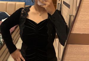 Black Velvet Top with Square and Sweetheart Neck