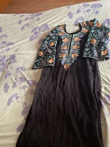 Elegant Embroidered Kurta