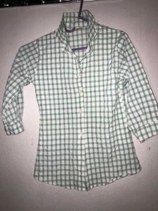 women,s crop top