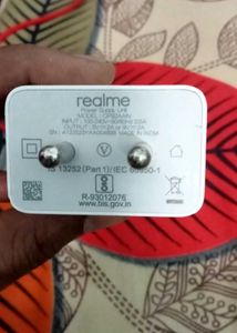 REALME NEW AND ORIGINAL TYPE C MOBILE CHARGER