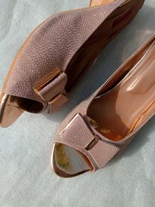 Bow Detail Mules