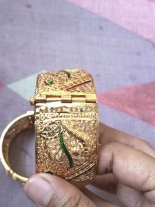 1.5gm gold plated chur bangles