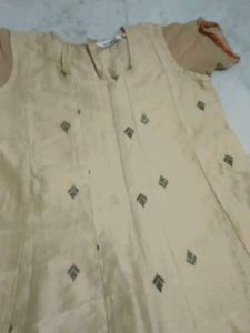 Super Sandal Kurthi