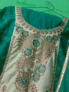 Women Green Suit And Salwar.....