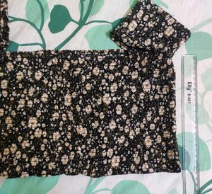 Off Shoulder Floral Black Crop Top
