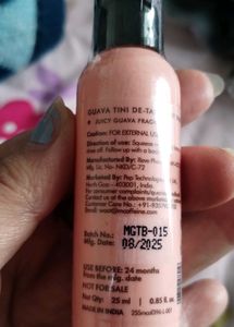 Guava Tini De-tan Body Wash