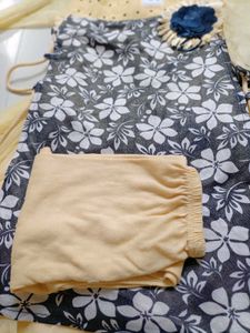 new Girl&#39;s Ethnic Dress