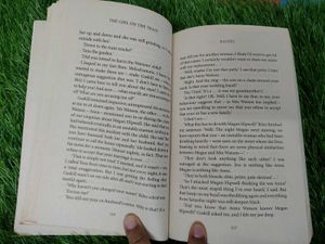 Girl on The Train Novel