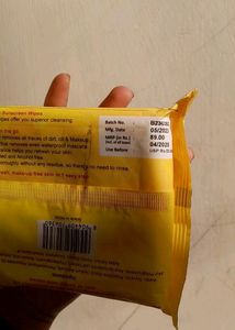 Swiss Beauty Oil Free Sunscreen Wipes