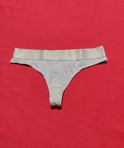 Calvin Thong Size 32