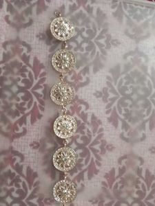 Rhinestone Flower mathapattimi