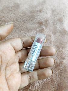 Combo Nail Paint, Countour, Highlighter Stick Lips