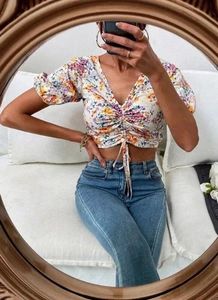 H&M Floral Puff Sleeve Crop Top