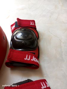 Jonex Skating Protection Kit with PVC Helmet