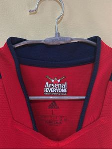 UNISEX ADIDAS TSHIRT